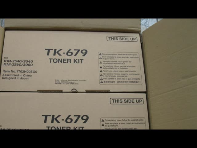 KM2540 KM2560 KM3060 の多機能のコピアーのための Kyocera KM3040 のトナー カートリッジ TK675