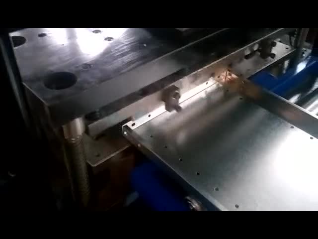 крен панели коробки полок производственной линии полки задней полки шкафа хранения 0.5-0.9мм формируя машину видео