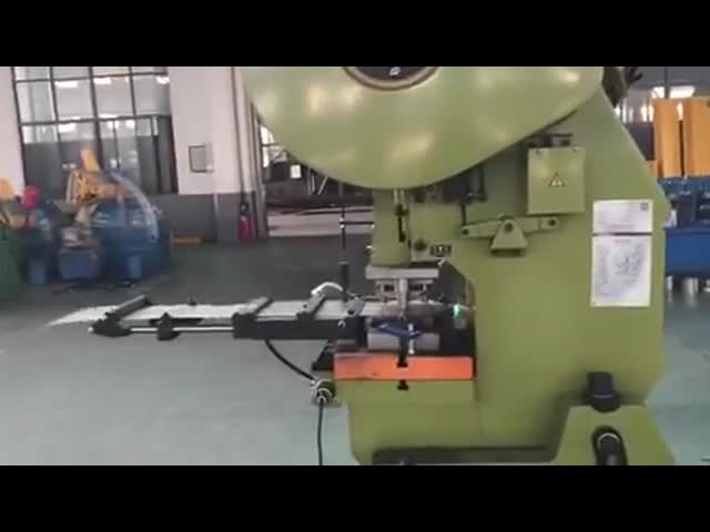 крен трубки трубы тента диаметра 78mm формируя машину, крен ролика слепой формируя машину видео