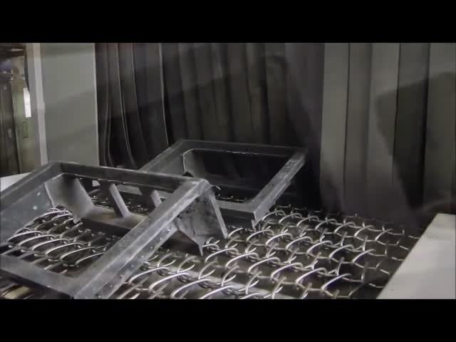 Auto Parts Abrasive Blasting Equipment Wire Mesh Belt Pass Through Type Shot blasting machine