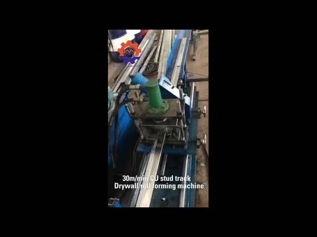 30-50m / Rollo de acero del perno prisionero de la mampostería seca del indicador ligero mínimo que forma la máquina para el marco de la casa El video