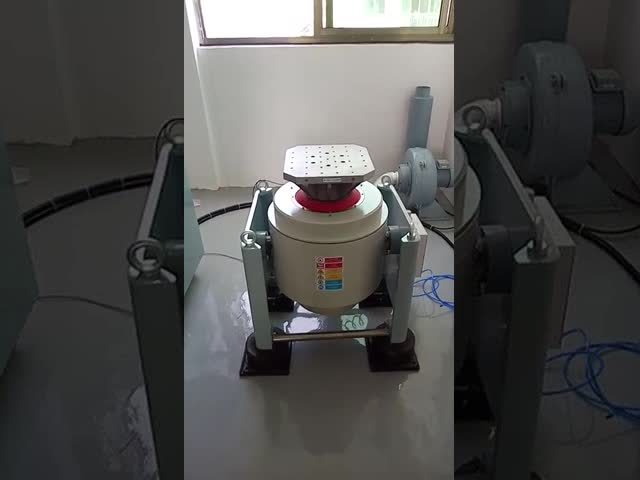 деятельность нагрузки 120kg машины для испытания на вибрационную стойкость тяги синуса 600kgf максимальная легкая