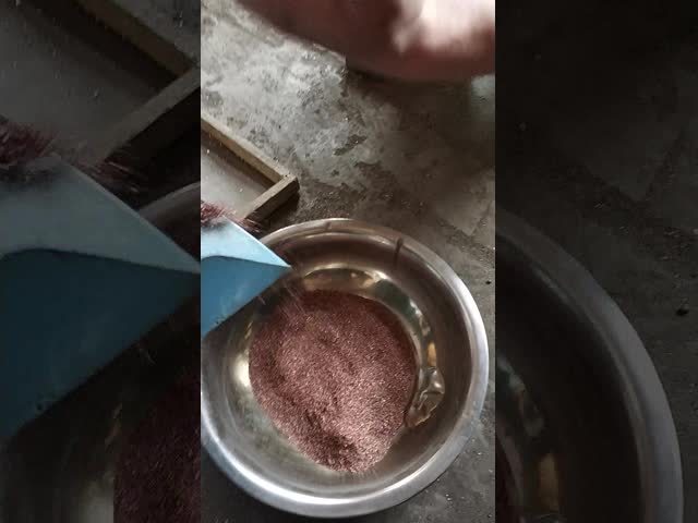 Емкость дробилки 500кг/Х кабеля утиля машины гранулятора медного кабеля Дльд-600 видео