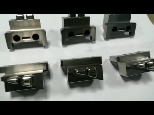 Впрыска высокой точности пластиковая отлила допуск в форму +-0.002мм компонентов видео