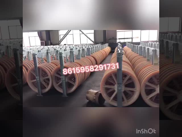 Проводник шнуруя блоки шкива для линии передачи энергии блока шкива смертной казни через повешение кабеля конструкции видео