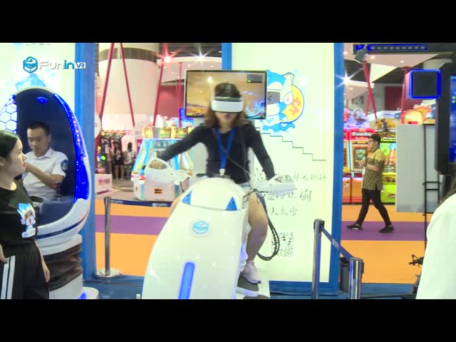 Машина номинальной нагрузки 100kg VR Moto VR заработать деньгам предназначенное для многих игроков vr участвуя в гонке машина moto имитатора видео