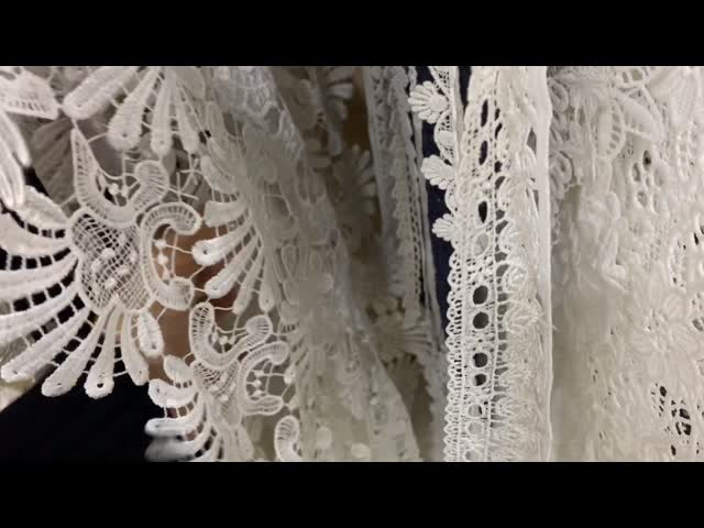 Beautiful Flower White Embroidered Lace Trim For Wedding Dress