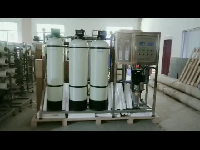 оборудование РО фильтра очистителя воды обратного осмоза системы водоочистки 1000ЛПХ видео
