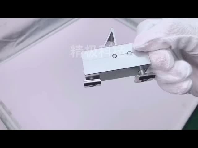 固定 ADC12 フレキシブル エルボー ジョイントをサポートする銀色のアルミニウム チューブ コネクタ
