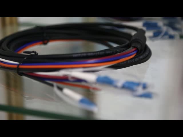 Водоустойчивая заплата оптического волокна соединителей ИП привязывает мини сопротивление СК ЛК МПО механическое видео