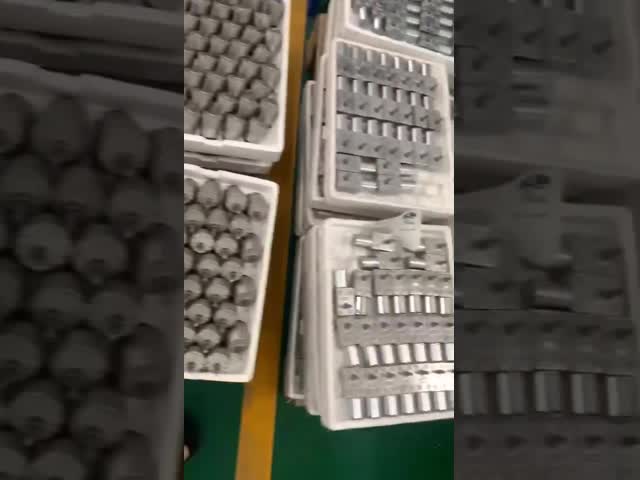 Электрический двигатель ДК электрических инструментов электричества ФА-260 почищенный щеткой 100мА видео