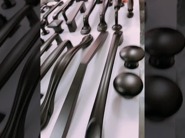 Гальванизируя отростчатые тяга оборудования ручки, неофициальные советников президента сплава цинка регулирует особенный дизайн видео