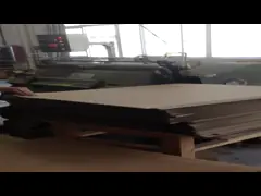 Бумага коробки 21kw 65m/Min пиццы сползая подшипника умирает резцы video