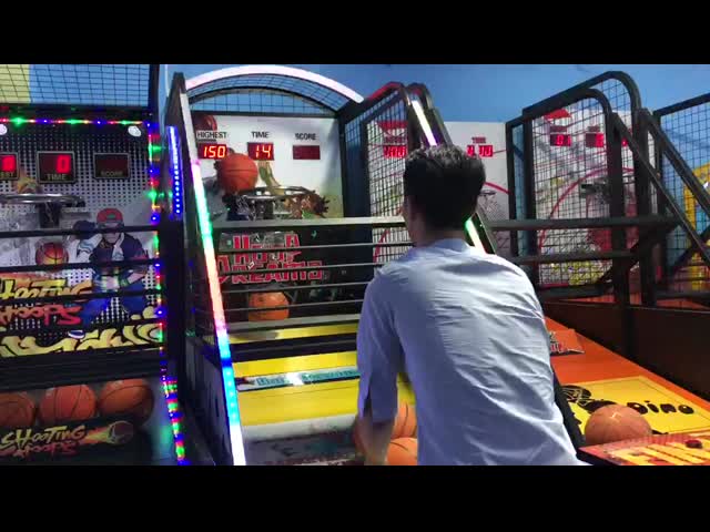 200Wバスケットボールのアーケード・ゲーム機械/商業バスケットボールのアーケード・ゲーム