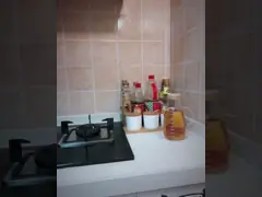 Ясная стеклянная бутылка оливкового масла 650мл с бамбуковой крышкой video