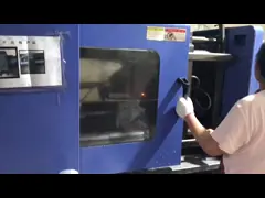 Экестриан оборудует легковес шабера пота пони лошади с изогнутым резиновым лезвием video