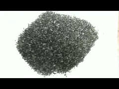 Зернистый высокий активированный уголь раковины кокоса значения Lodine в химикатах водоочистки video