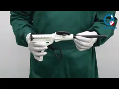 Определите хирургический инструмент пользы медицинский скрепляя для хирургической операции video