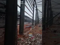 Портальная сталь мастерской рамки составляет высокопрочные болты соединяясь с краской video