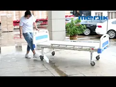 Расшатанный медицинский Бакрест кровати больничной палаты 2 регулируемый с обеденным столом video