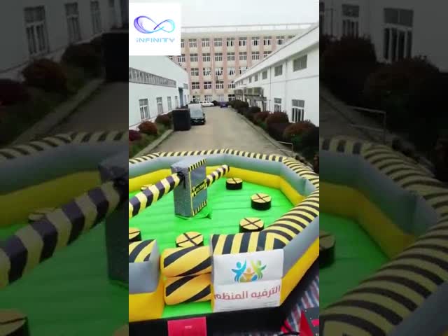 Машина встряски взаимодействующего курса Wipeout спорт раздувная видео