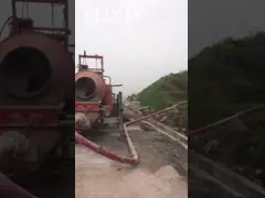 Сила человека спасения стабилизированной подвижности конкретного насоса представления электрической сильная video