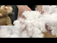 СВОЕ штапельное волокно полиэстера софы 32mm PSF неубедительным регенерированное тюфяком video