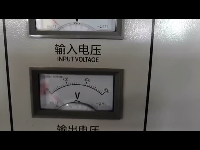 60KVA高精度の単一フェーズのアルミニウム/銅のコイルの自動電圧安定装置