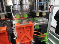 Машина прессформы дуновения бутылки бутылки 10 литров пластиковая video