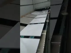 Искусственные мраморные плитки пола кухни влияния 24 x 24 размер цвета 600x600mm Каррары размера роскошный белый video