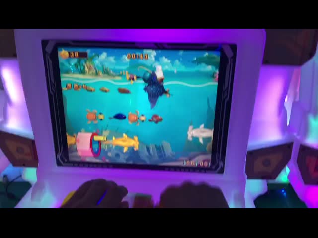 ゲーム センターの子供のアーケード機械硬貨は19
