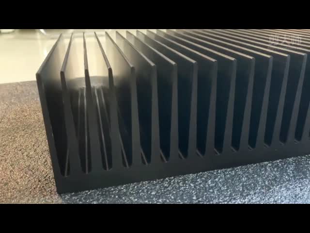 Анодированное водяное охлаждение штранг-прессования 6005 теплоотводов алюминиевое/воздушное охлаждение видео