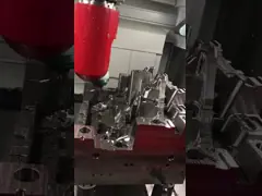 Привлекательный автомобильный ИСО 9001 задней лампы света кабеля прессформы впрыски 2К video