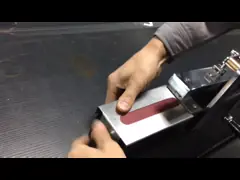 Ручной тест стойкости краски ткани покрашенный кожей к тереть, крокметер ткани кожаное video