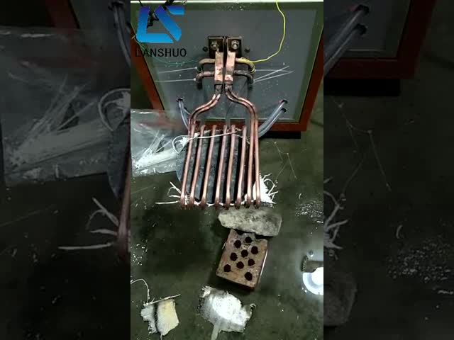 高周波誘導加熱機 誘導加熱器 棒歯車熱処理用誘導鍛造機