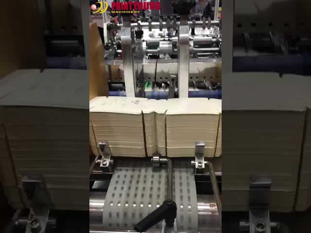 クラフト紙の自動機械を形作る建設のお弁当箱