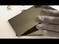 Коррозионная устойчивость плиты циркония особой чистоты высокая сильная используемая в выплавке video