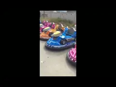 Игроки возникновения 2 высокой отметки автомобиля бампера парка атракционов царапины устойчивые video