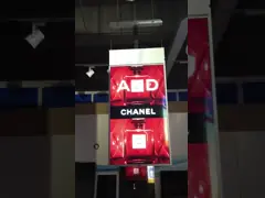 Киоск цифровой информации Signage 55 дюймов двойной, который встали на сторону для установленного потолка video