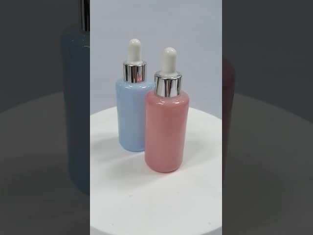 熱い販売の多彩な50g 30gの精油ガラスの精油は点滴器のシーリングをびん詰めにする
