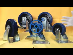 Колесо 4 дюймов голубое поворачивает на шарнирах эластичные резиновые рицинусы с колесами верхней плиты тормоза мягкими промышленными резиновыми video