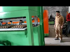 Machine de plateau d'oeufs de papier de rebut, capacité de l'unité 1300pcs/h de fabrication de plateau d'oeufs