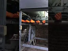 Обработанные углеродом перчатки работы Pvc DippeProtective вкладыша блокировки video