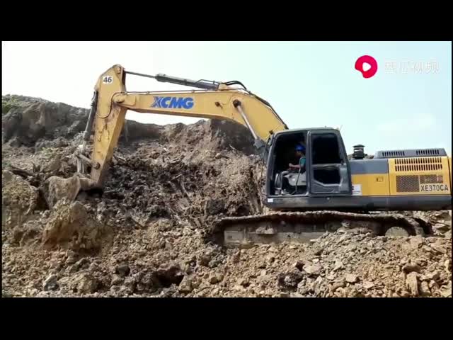 Excavatrice à rampe de 37 tonnes XE370CA avec un seau de 1,8 m3 pour la construction de mines