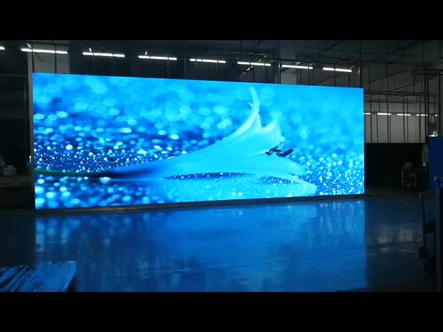 P4 Advertising Outdoor Digital Display Board 5500cd/m2 FCC Video Wall