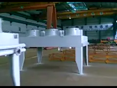 Многократная цепь системы сухого охлаждения солнечного отопления обходит вокруг катушку теплообменного аппарата video