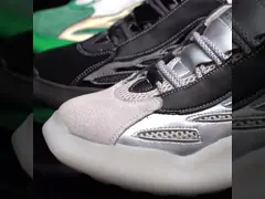 Non Slip Microfiber PU Clunky Comfortable Stylish Sneakers Anti Impact