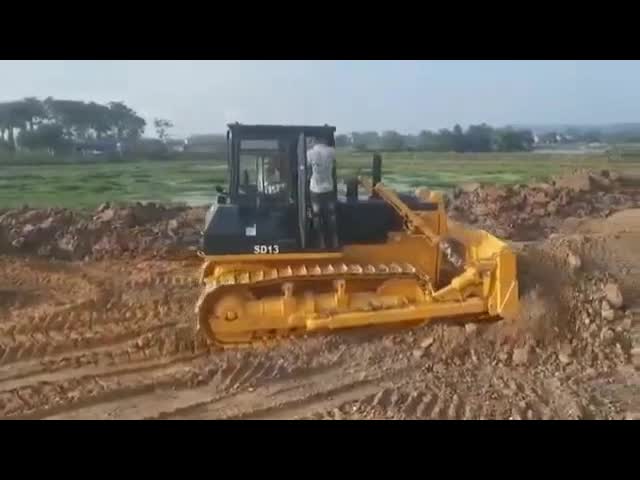 13 бульдозер Shantui Sd13 оборудования Crawler тонны 700mm тяжелый гидравлическое видео