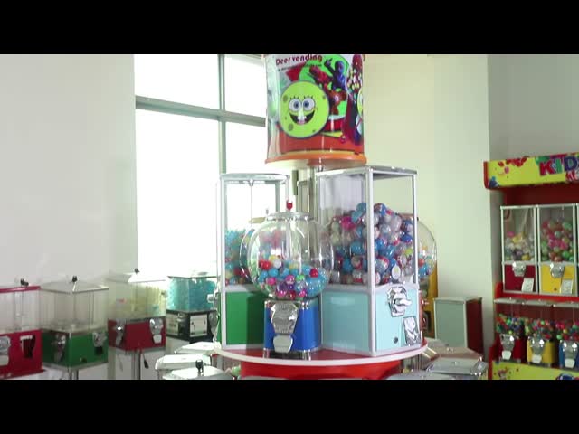 Автомат тенниса Pinball шарика Gashapon большой спирали капсулы шарика пластиковой оживленный видео
