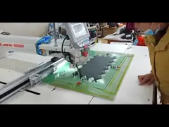 Сидение пассажира регулярного пассажира пригородных поездов поезда согласованного с расписанием парохода автобуса с кожей двойника ткани бархата video